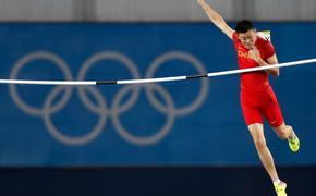 Японский прыгун сбил планку на Олимпиаде своими гениталиями (ВИДЕО)
