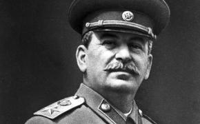 ФЕОР хочет знать, что именно министр образования думает про Сталина