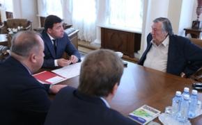 Губернатор Куйвашев встретился с писателем Прохановым