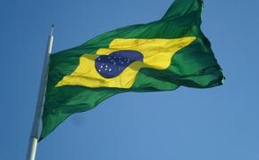 Сенат Бразилии проголосовал за импичмент президенту Дилме Роуссефф