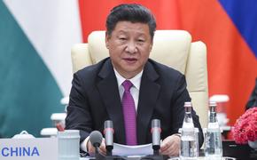 Председатель Еврокомиссии расцеловал китайского лидера