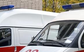Автомобиль врезался в маршрутку с пассажирами в Хабаровске