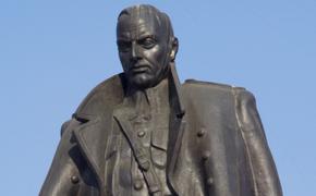 В Петербурге появилась мемориальная доска Колчаку