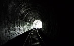 Железнодорожный туннель обрушился в Китае