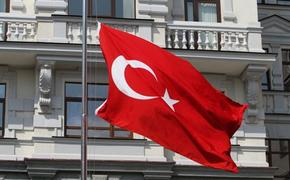 Москвичи пикетируют посольство Турции
