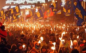 В Киеве празднуют день рождения Бандеры (ВИДЕО)