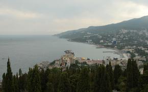 Крым наш, но не резиновый - места всем туристам не хватит