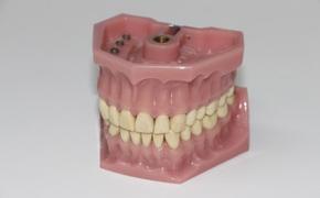 Исследователи: чистка зубов может спровоцировать рак