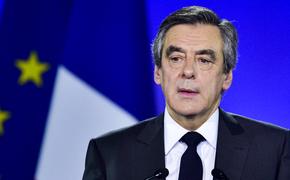 Кандидата в президенты Франции и его супругу допросили в прокуратуре