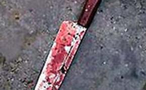 На петербургской улице раненый мужчина едва не истек кровью