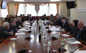 Губернатор и представители ОНФ обсудили, как улучшить жизнь на Сахалине