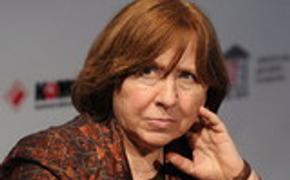 Нобелевский лауреат Светлана Алексиевич оказалась "тунеядкой"