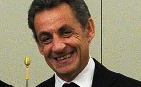 Саркози хочет встретиться с Фийоном и Жюппе