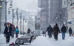 Зима вернулась: за снегопадом в Москву придут метели