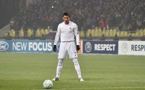 Футбольный клуб из Поднебесной предложил "Реалу" 200 млн евро за Роналду