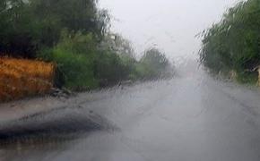 Сильный ливень обрушился на Абхазию, в Сухуме затопило улицы и дома