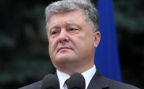 Порошенко заявил о безальтернативности курса на вступление Украины в НАТО