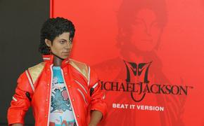 Бывший продюсер Майкла Джексона отсудил у его наследников 10 млн долларов