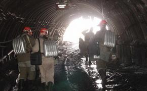 В "Алросе" назвали причину аварии на руднике "Мир"