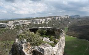 Археологи при раскопках в Крыму обнаружили алтарь богини Девы III в до нашей эры