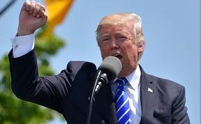 Трампу пришлось прервать свой отпуск из-за непростой обстановки в США