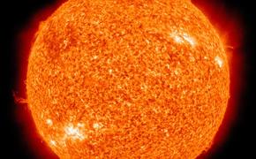 NASA обнаружило рядом с Солнцем поразительный объект с крыльями