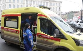 В Санкт-Петербурге мужчина упал под поезд метро