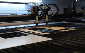 Первый в мире напечатанный на 3D-принтере мост открыли в Нидерландах