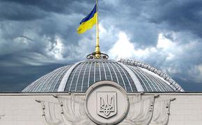 Украинские депутаты стали ходить в Раду в париках и с охраной