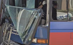 Автобус с туристами попал в ДТП в Турции, 20 человек пострадали