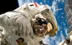 Астронавты NASA не смогли выполнить все задания в ходе выхода в открытый космос