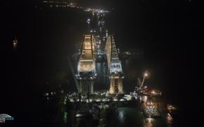 Глава Крыма Аксёнов пообещал что Крымкий мост сдадут в срок