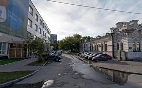 Улица Тверитина в Екатеринбурге будет закрыта для парковки
