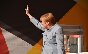 Немецкие политики призвали Ангелу Меркель уйти в отставку