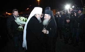 В Екатеринбург прилетел патриарх Иерусалима и Палестины Феофил III