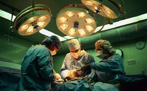 Ведущий хирург из Сингапура проведет в Екатеринбурге уникальную операцию