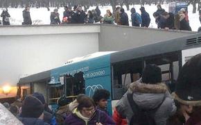 СМИ: водитель автобуса, наехавшего на людей в Москве, рассказал о произошедшем