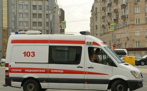 В Москве автомобиль влетел в остановку  на проспекте Мира, есть пострадавшие