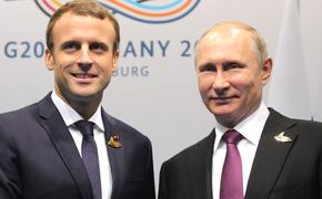 Путин и Макрон обсудили по телефону Украину