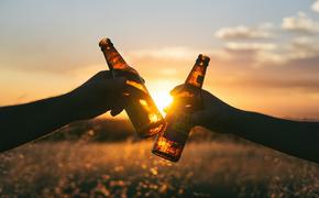 Ученые выявили, что любителям алкоголя грозит раннее слабоумие