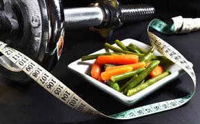 Ученые раскрыли мифы и правду о безуглеводной и безжировой диетах