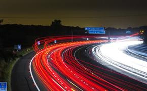 В Госдуме предлагают увеличить максимальную скорость на дорогах
