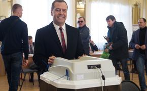 Россияне оценили вероятность отставки Медведева и назвали его возможных сменщиц
