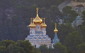 На Украине радикалы силой захватили храм УПЦ