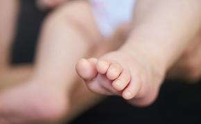 Медики подарили вторую жизнь новорожденному ребенку, родившемуся весом 0,5 кг