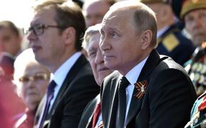 Ветеран прокомментировал поступок сотрудника ФСО, оттолкнувшего его от Путина