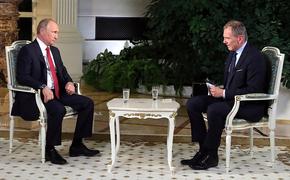 Путин объяснил появление фото в "полуголом" виде тем, что не прячется на отдыхе