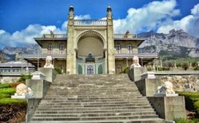 Самые прибыльные музеи Крыма - Бахчисарайский и Алупкинский