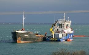 В бухте Феодосии ржавеет турецкий сухогруз, потерпевший  бедствие в Черном море