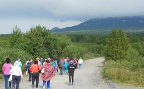 Усть-Катавские пенсионеры совершили восхождение на гору Зюраткуль